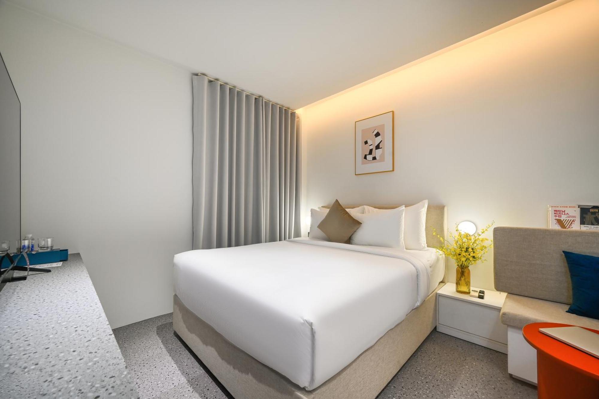 Brown Dot Saigon Airport Hotel 3*