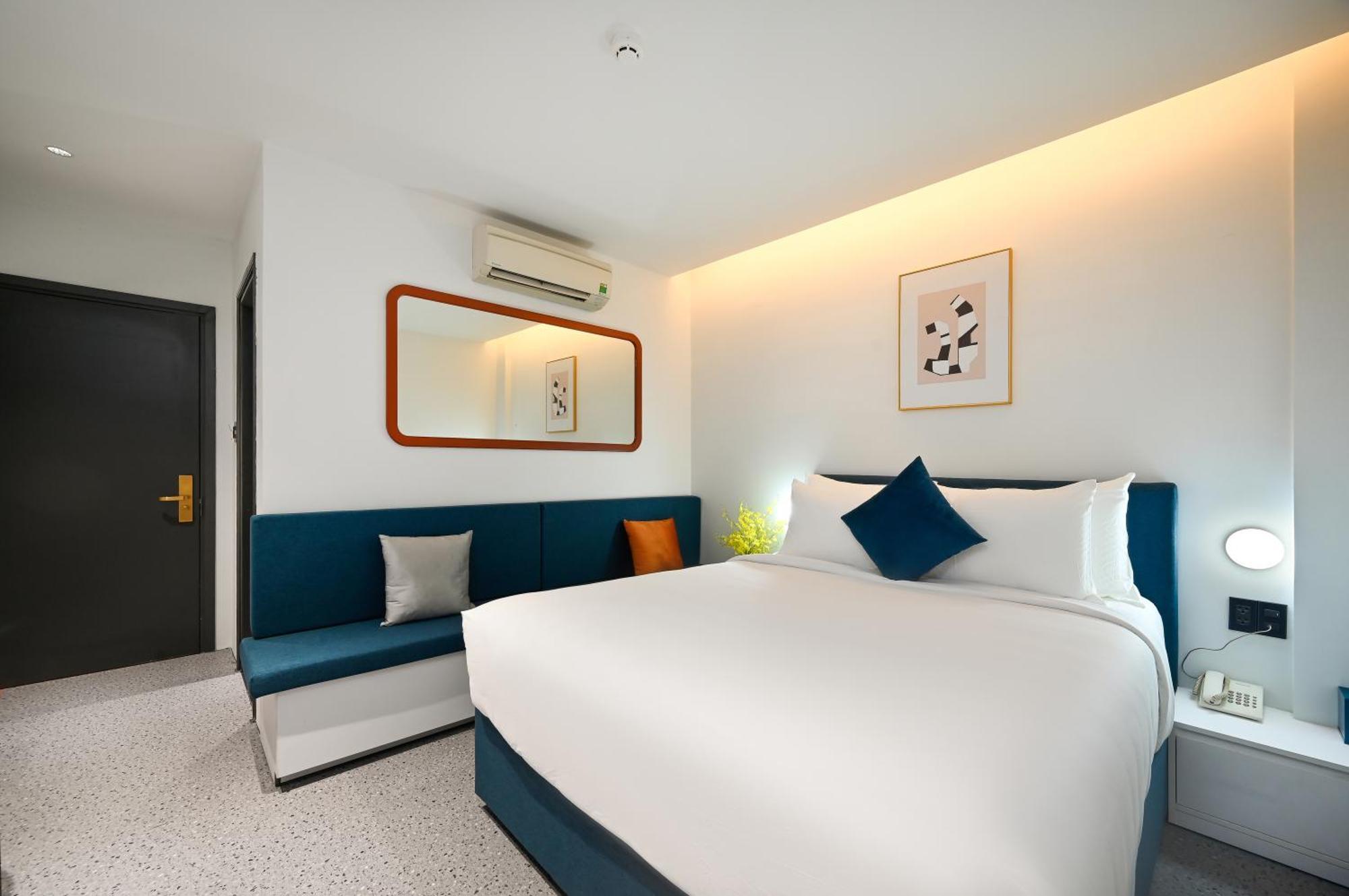 Brown Dot Saigon Airport Hotel 3*